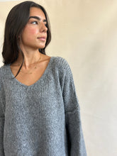 Clound V Neck Sweater Grey