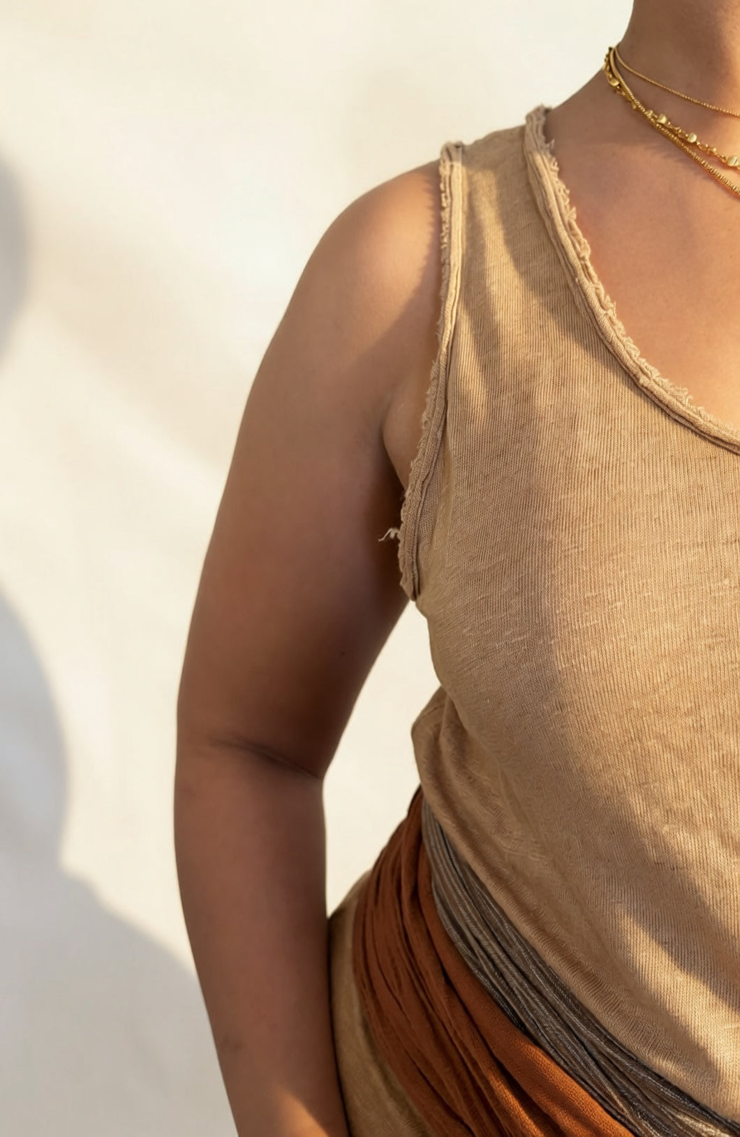 Adel Linen Tank in Camel