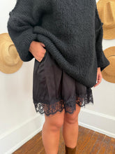 Léonie Lace Shorts