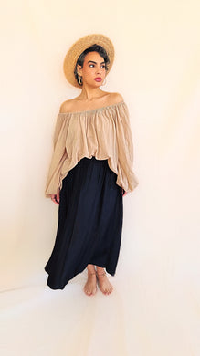 Paola Blouse in Camel