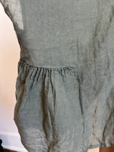 Luna Oversized Linen Top Green