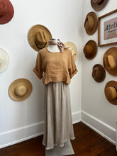 Zoe Short Linen Gauze CropTop Camel